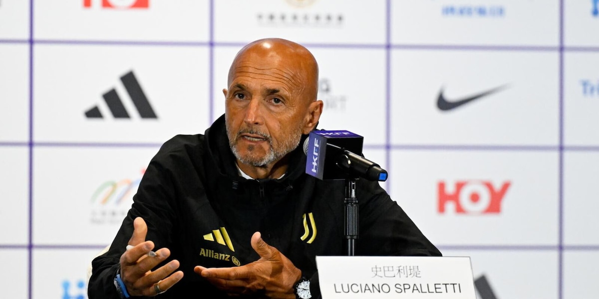 Spalletti: "Ci manca Vlahovic? Kolo Muani e Alajbegovic supereranno quei numeri". E su Bastoni...