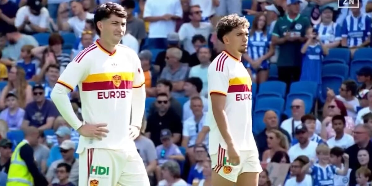 Brighton-Roma LIVE: miracolo di Svilar all'11'