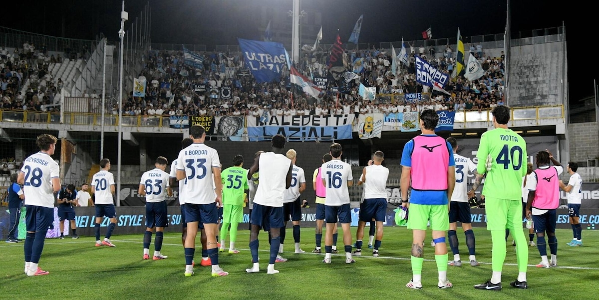 Nessun divieto di trasferta per i tifosi della Lazio a Bologna: potranno entrare al Dall'Ara