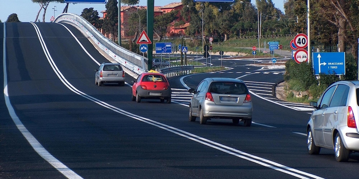 Ferragosto salato per chi si sposta in auto, pieno di gasolio costa il 27,6% in più