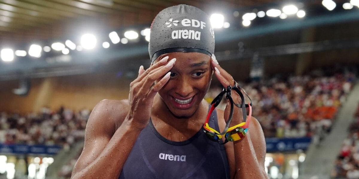 Europei di nuoto, Sara Curtis da urlo: oro e record del mondo nei 50 dorso!