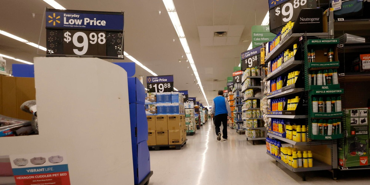 Frenano a sorpresa le vendite al dettaglio negli Usa, -0,6% a luglio