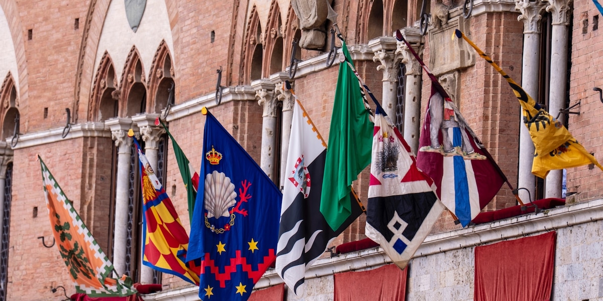 ++ Palio di Siena, nuovo rinvio per la pioggia ++