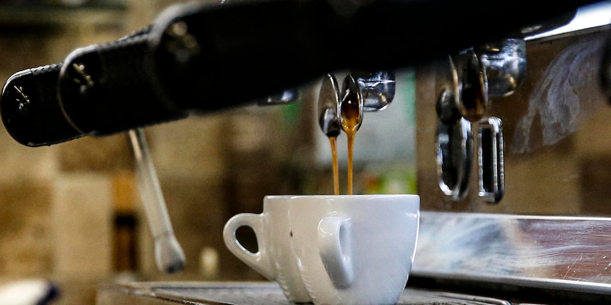 E' caro tazzina, espresso in media a 1,29 euro (+24,5% sul 2025)