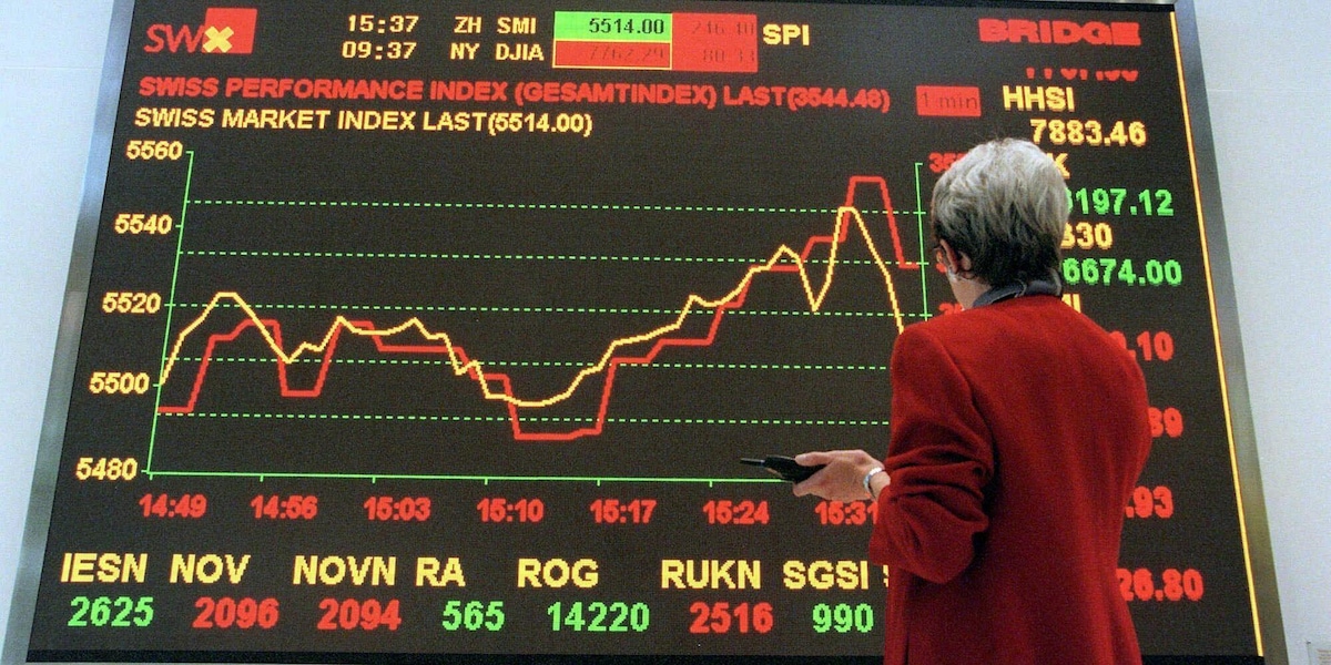 Borsa: Europa debole in chiusura, Parigi -0,82%, Francoforte -0,8%
