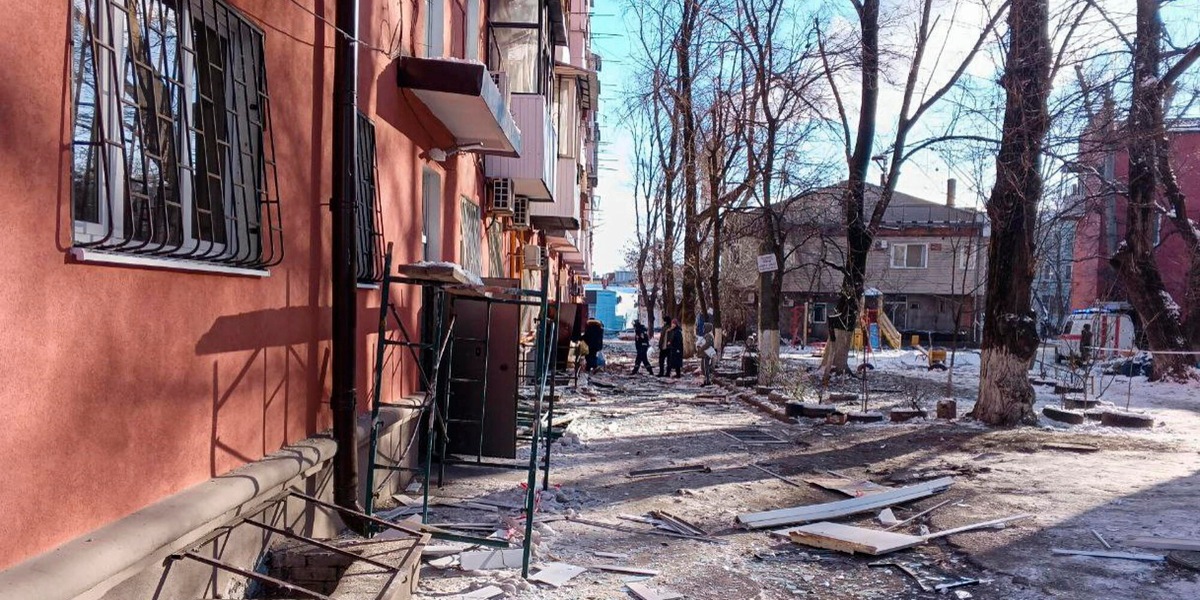 Detriti di droni ucraini su un asilo della città russa di Krasnodar, morti 2 bambini