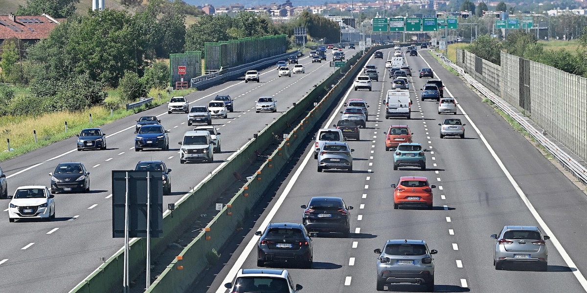 Facile.it, ad agosto spenderemo 1 miliardo in più di carburante rispetto al 2025