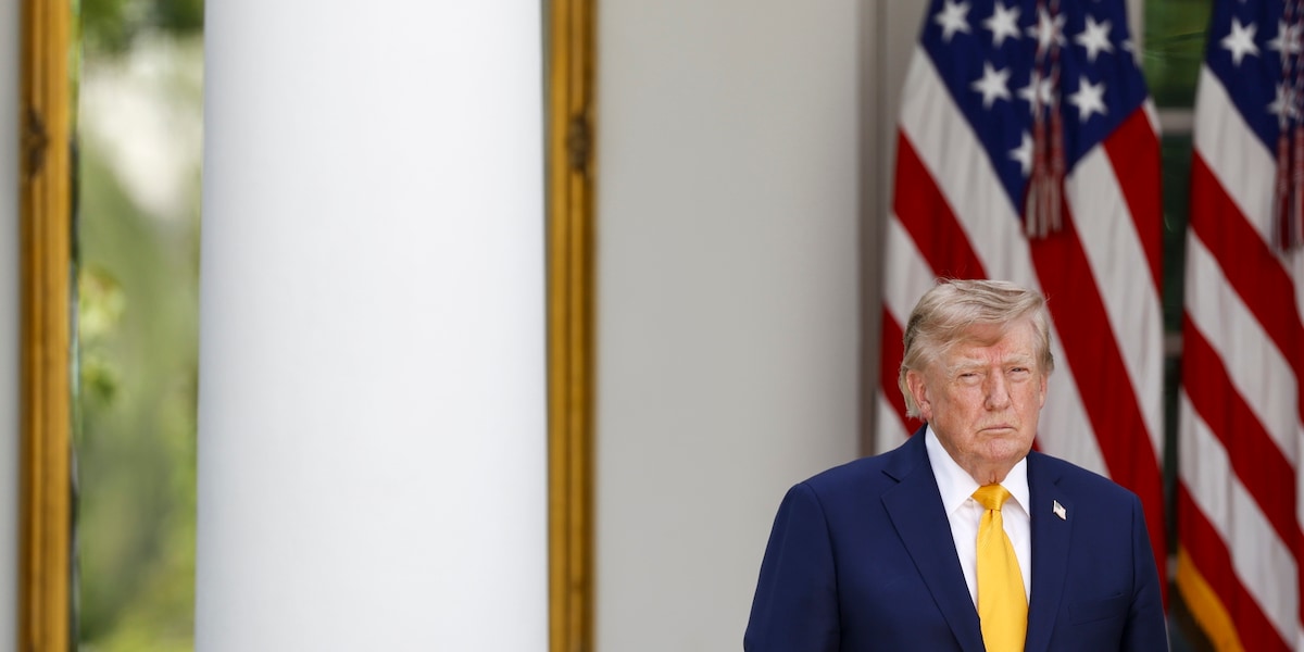 'Trump pronto a revocare 200mila visti a stranieri che hanno chiesto asilo'