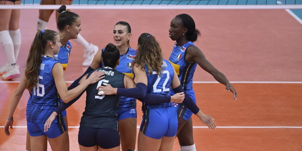 Italia, un altro show agli Europei di volley: 3-0 alla Slovacchia, le azzurre di Velasco volano