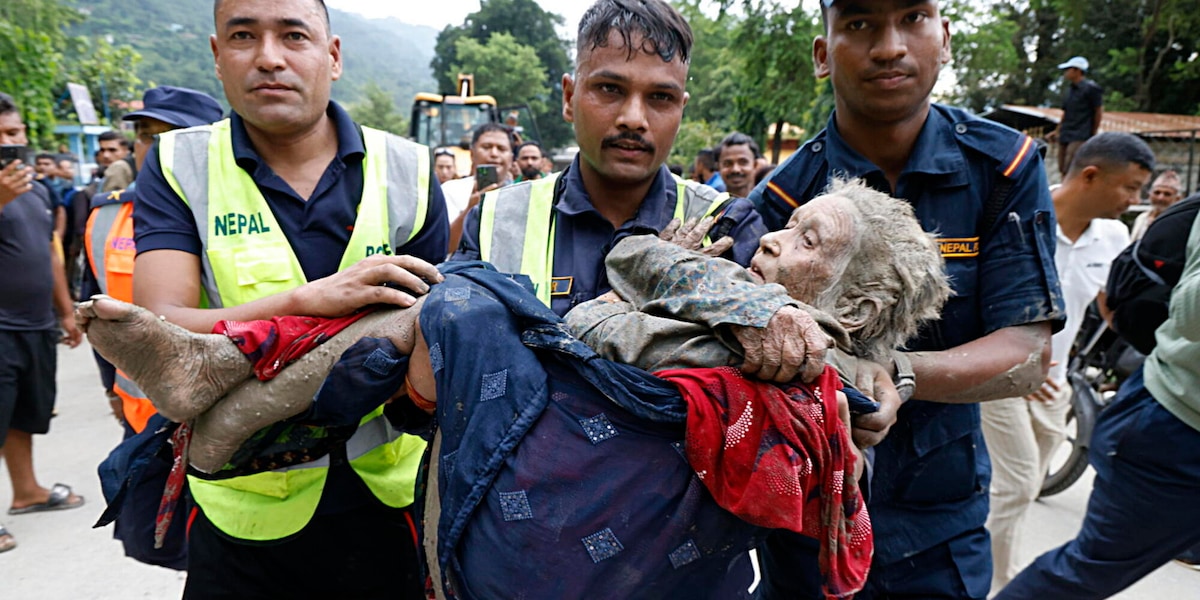Sale a 95 morti il bilancio dell'alluvione in Nepal