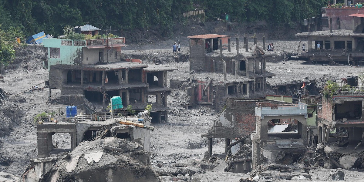 Tra i dispersi in Nepal gli italiani Luca Barachini e la moglie Patrizia Marziale