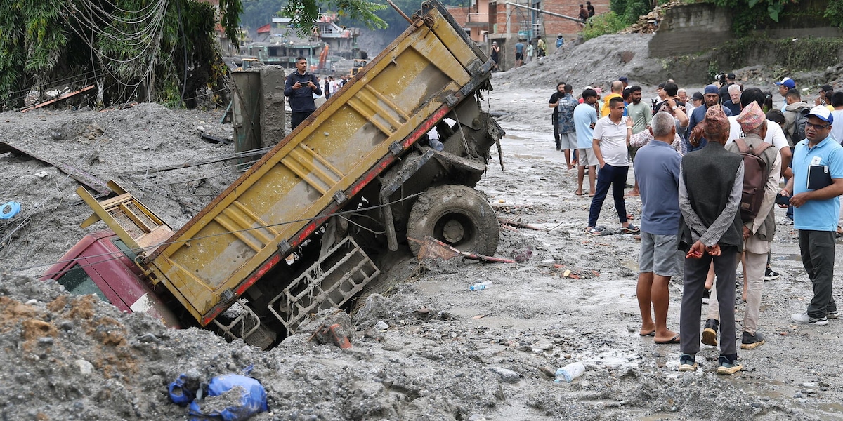 Cnn, oltre 3000 i dispersi nelle inondazioni in Nepal