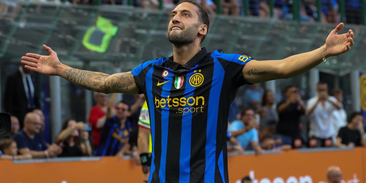 Calhanoglu, 'la seconda stella il momento più bello con l'Inter'