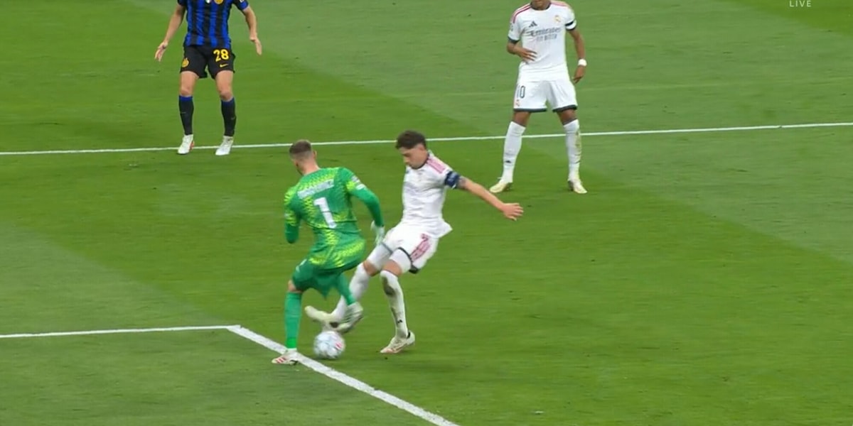 Martinez, ma cosa fai? Un errore imperdonabile regala il 2-0 al Real Madrid FOTO