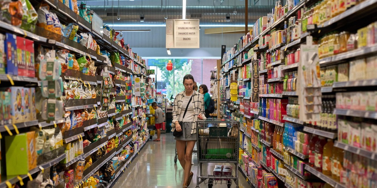 La fiducia dei consumatori Usa cala a settembre, sotto le attese