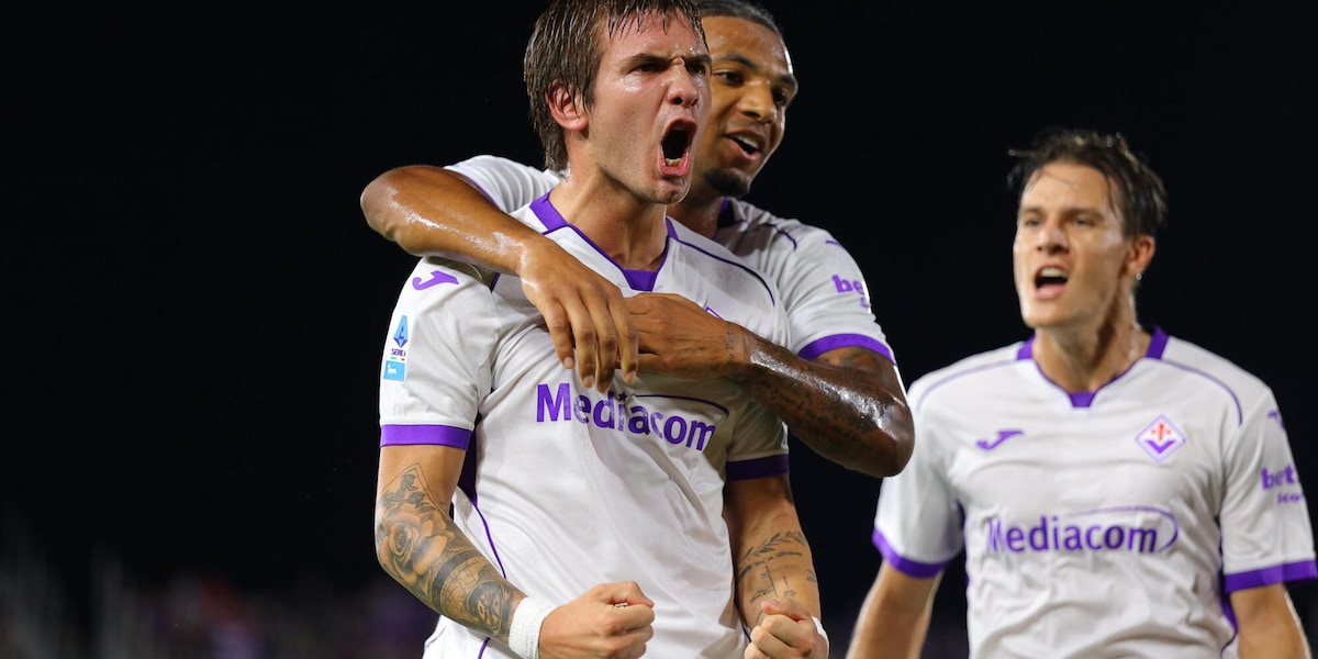 Serie A: una tripletta di Mastantuono dà la scossa alla Fiorentina, Venezia ko 4-2
