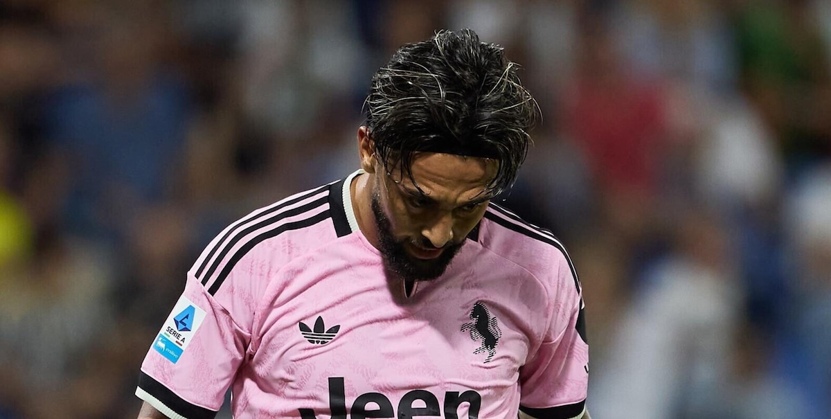 Pazzesco Sassuolo - Juve: Adzic nel recupero segna il 3-2 e regala la vittoria a Aquilani!