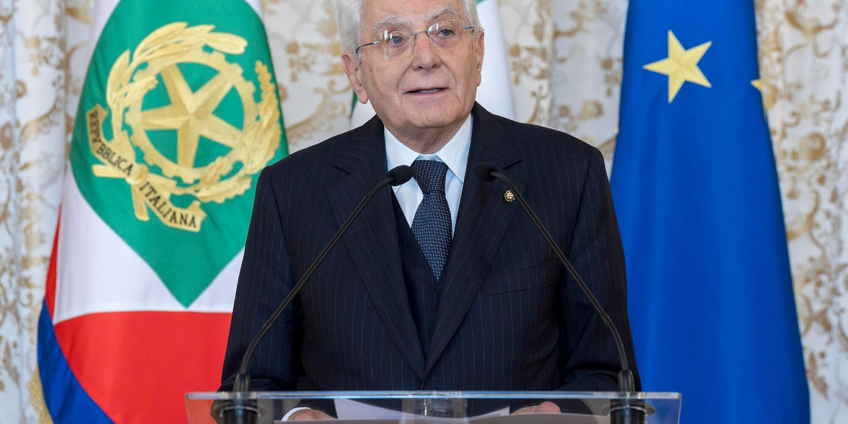 Mattarella, la violenza sulle donne è un'emergenza di prima importanza