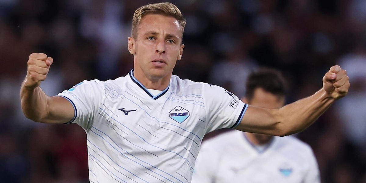 LIVE Venezia-Lazio: Mandas para un rigore a Yeboah al 17'