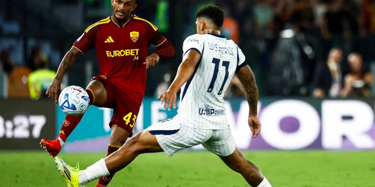 Calcio: risentimento muscolare per Wesley, niente Brasile per lui