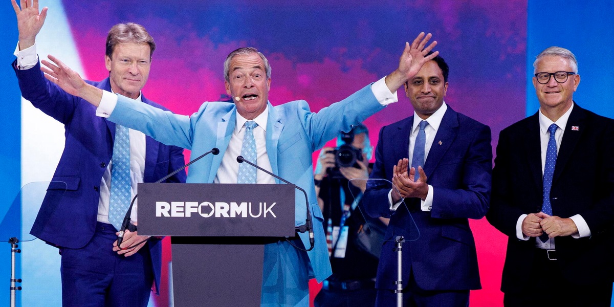 Sondaggio Gb, i consensi per il partito di Farage ai minimi dal 2024