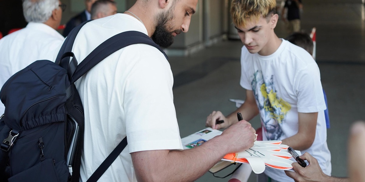Calcio: Donnarumma 'Con Mancini abbiamo fatto la storia, speriamo di ripeterci'