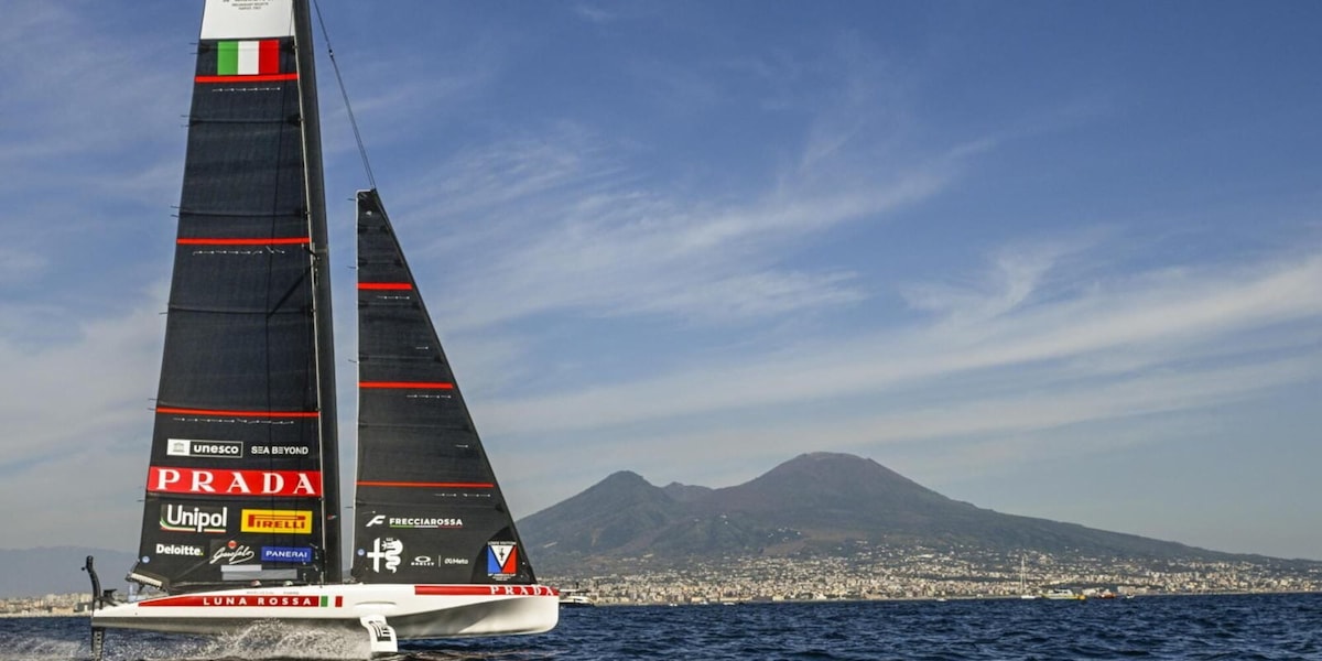 LIVE Segui le regate preliminari di America's Cup in diretta da Napoli: Luna Rossa vince la seconda regata!