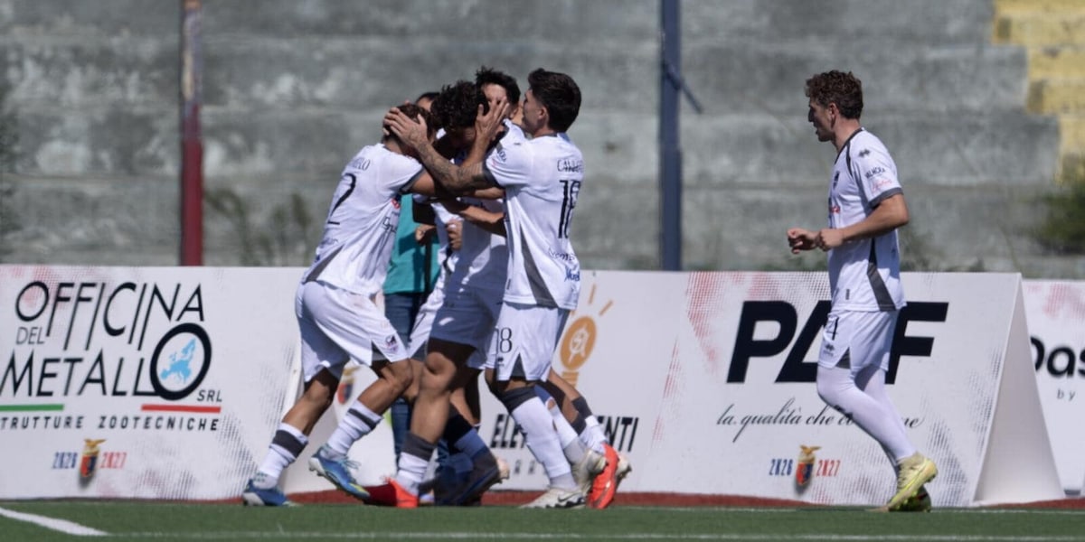 Ierardi in pieno recupero regala i 3 punti al Catania: colpo in trasferta, battuta la Casertana