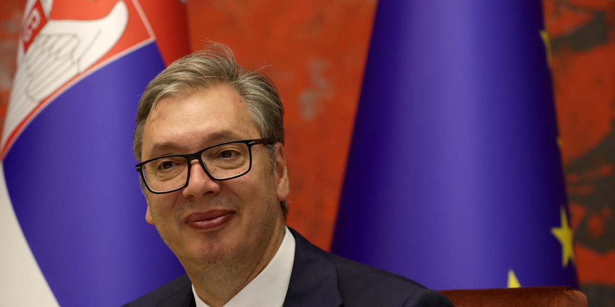 Il presidente serbo Vucic si dimette per candidarsi alle elezioni anticipate