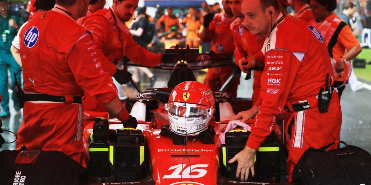 LIVE Procedura di partenza sospesa. Brivido Hamilton: problemi di software durante il giro di formazione in Malesia, poi bandiera rossa