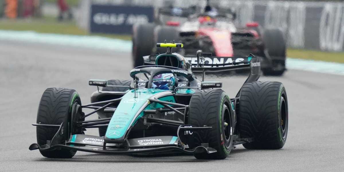 LIVE Verstappen vince in Malesia davanti ad Antonelli. Ferrari, che rimonta dopo una partenza shock: Hamilton chiude 3°, Leclerc 4°