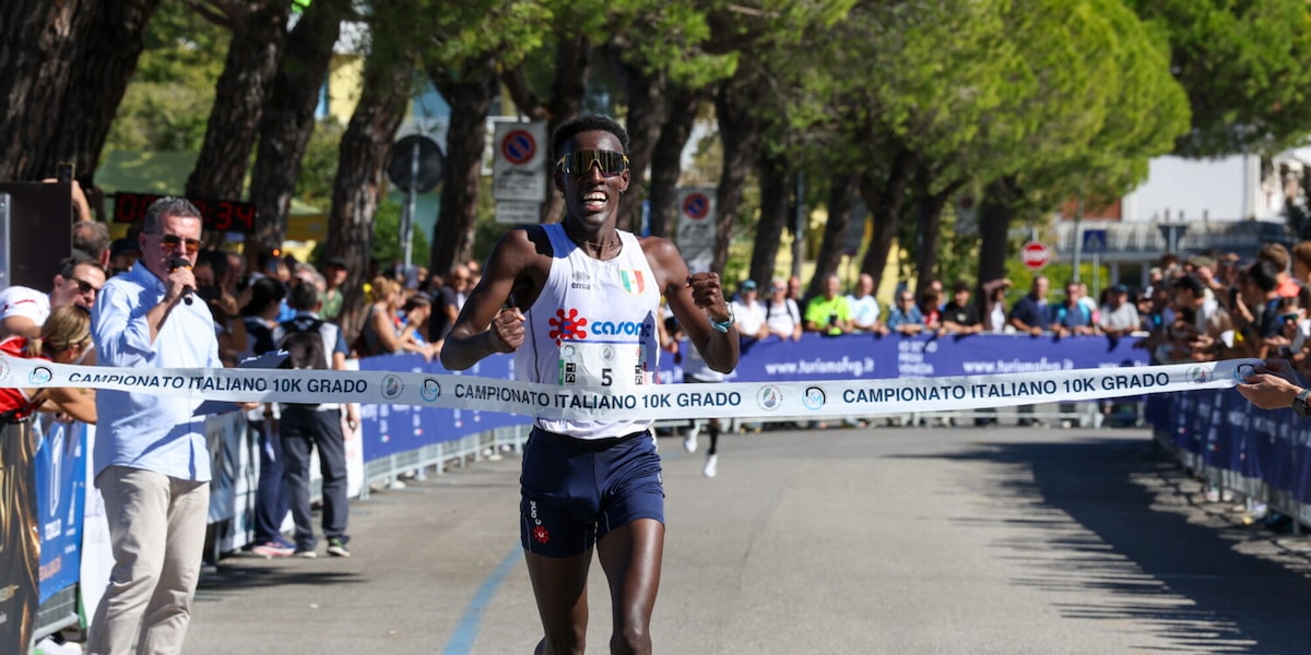 Maggi e Nimbona trionfano a Grado. Il tricolore dei 10 km di corsa su strada è il loro primo titolo italiano assoluto