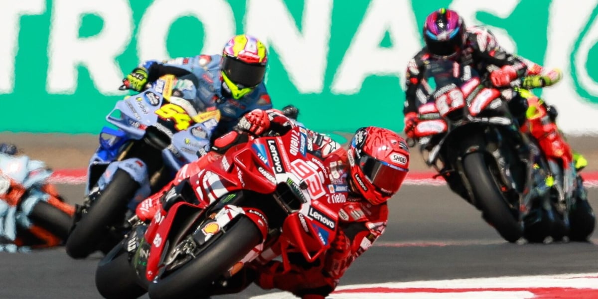 Giallo sulle gomme di Marquez in Indonesia. Martin e Bezzecchi: "Aveva pressioni basse, sicuro"