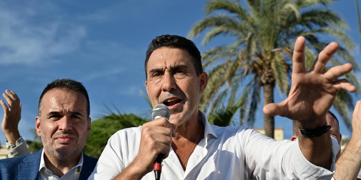 FnV vota a favore della seconda risoluzione di maggioranza