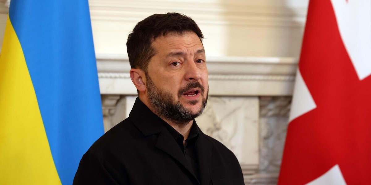 Zelensky, 'in corso attacco russo, Mosca sfrutta nostri problemi con Starlink'