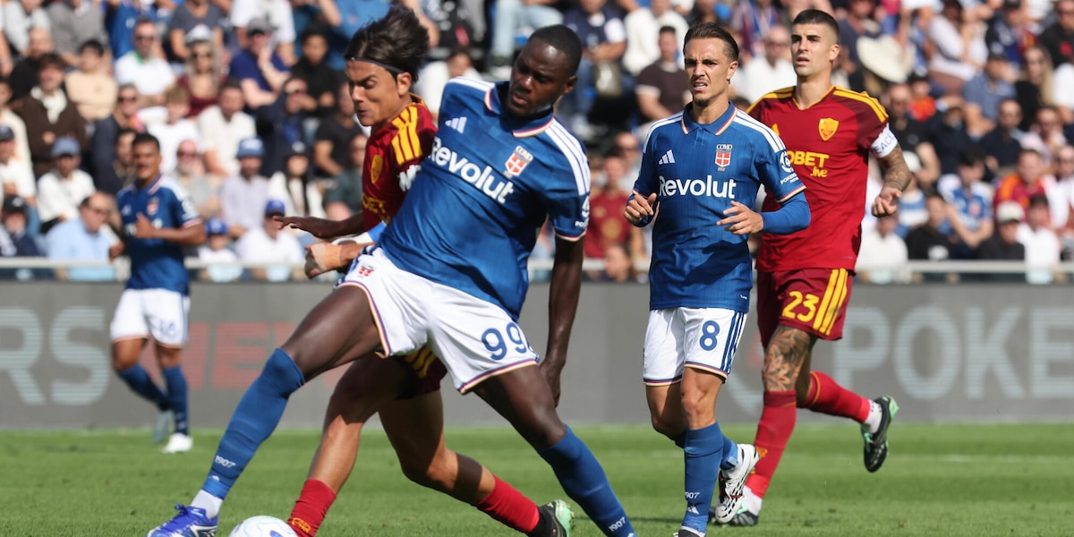 Calcio: Roma; ottimismo su condizioni Dybala, attesa per esami di Koné