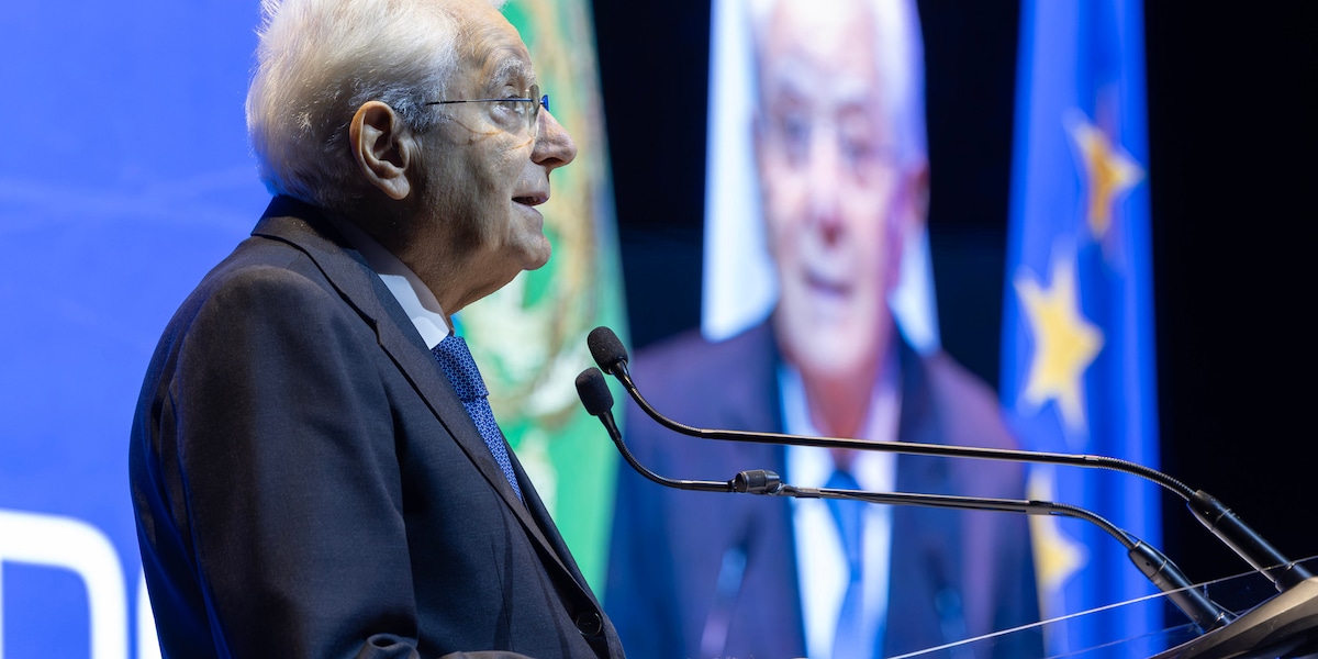 Mattarella promulga la 'giornata carta' ma avverte, aumentano vertiginosamente