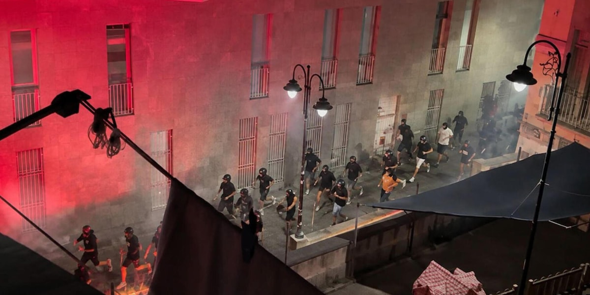 Scontri prima dell'amichevole con il Deportivo, denunciati 15 ultrà del Genoa