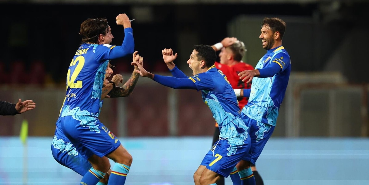 Il Catanzaro riacciuffa il Benevento in extremis: subito un punto per Mignani, paura nel prepartita per Arditi. Belotti non si ferma più