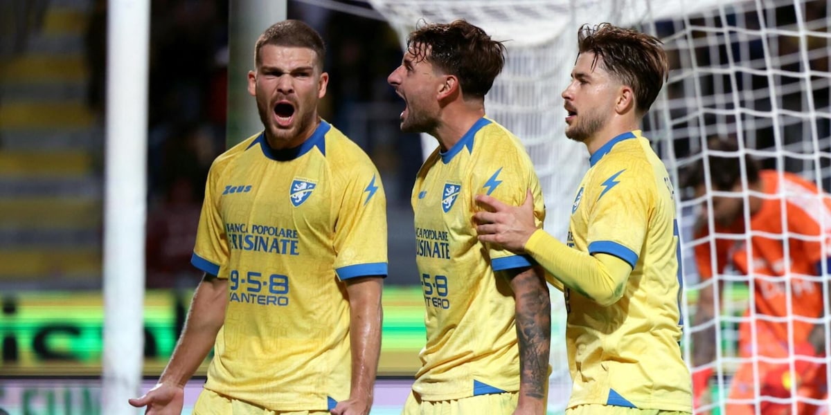 Il Frosinone non si ferma più: manita al Lecce e sesto posto