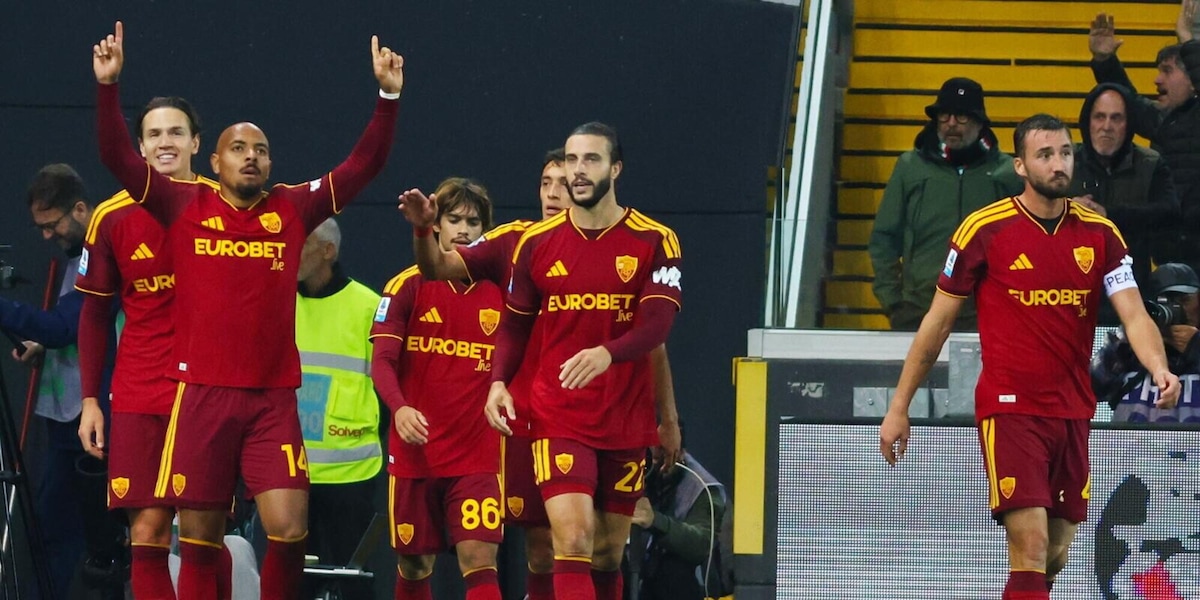 LIVE Uragano Roma, Udinese travolta 5-2! Mora e Malen inarrestabili, per i friulani in gol Zaniolo. Gasperini a un punto dalla vetta
