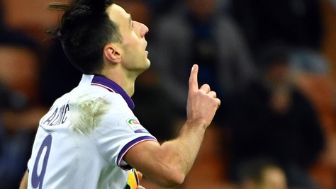 Kalinic-Cina: il futuro dell'attaccante si decide a Londra