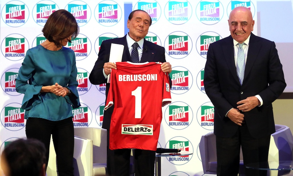 Berlusconi: «Nel mio Monza solo calciatori senza barba, tatuaggi ed orecchini»