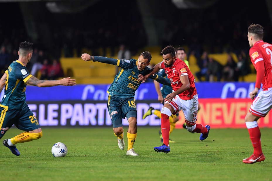 Serie B, Benevento-Perugia 2-1: Bandinelli gela gli umbri