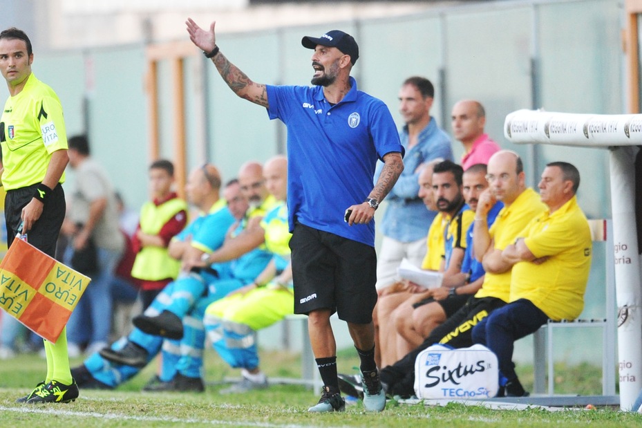 Casertana, ufficiale: Ginestra è il nuovo allenatore