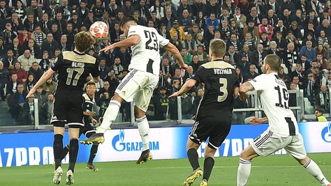 Moviola Juve-Ajax: Blind, il rigore ci stava