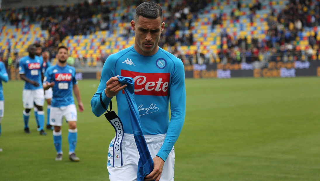 Napoli, l'erba voglio avvelenata