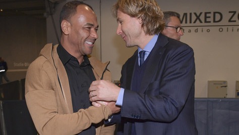Roma, Cafu incontra Nedved e la Sud impazzisce. All’Olimpico anche Konsel