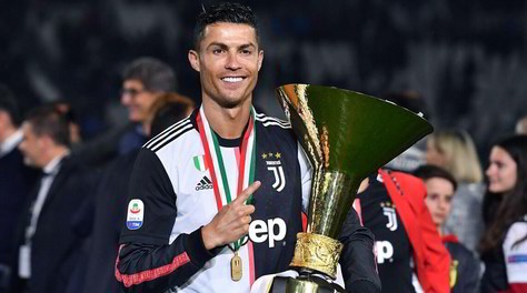 "Cristiano Ronaldo, il Psg pronto alla super offerta"