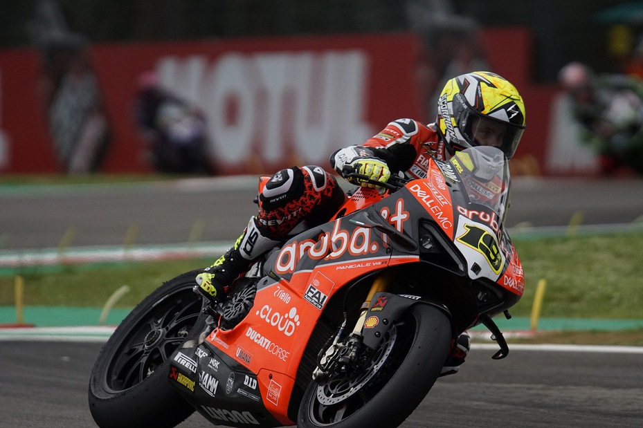 Bautista choc: "A Imola ho corso con una costola incrinata"